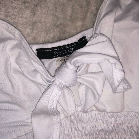 streetwear society tied ruffle tank top - Picture 2 of 4